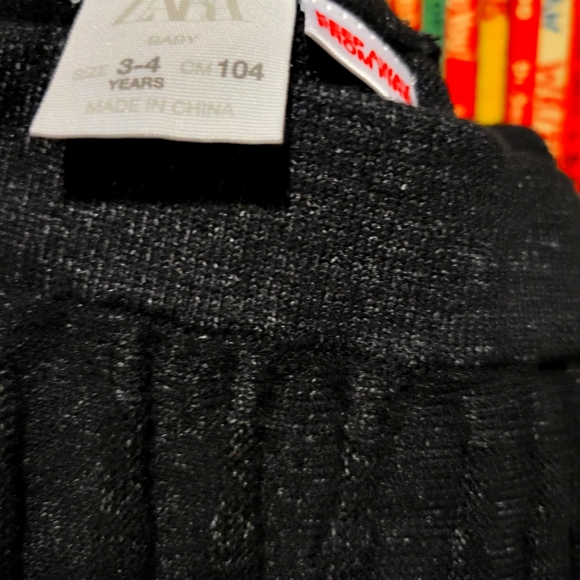 Zara Toddler pleated skirt with braces Charcoal grey - Picture 2 of 2